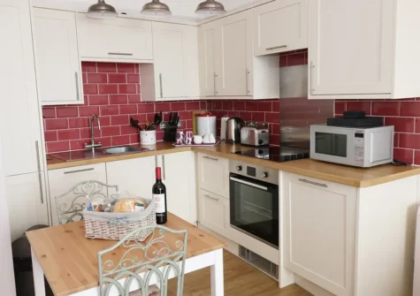 The kitchen at 1 Beachtop Court, Tenby