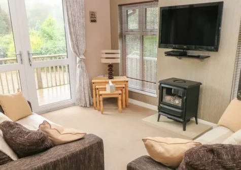 1 Hornbeam Lodge, Camp Hill