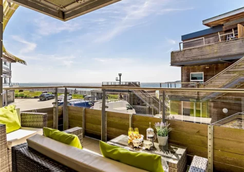 The balcony at 10 Waters Edge, Tenby