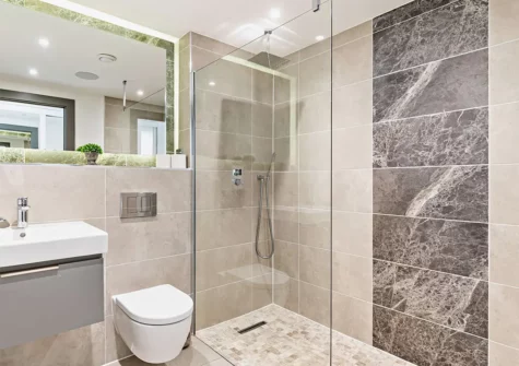 Bedroom #1 en-suite at 11 Waters Edge, Tenby