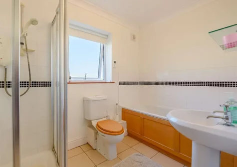 The bathroom at 13 Freshwater Bay, Freshwater East