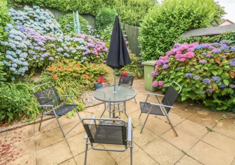 The bathroom at 2 Primrose Cottage, Saundersfoot