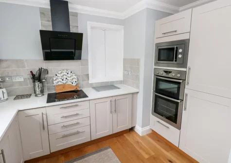 The kitchen at 22 Giltar House, Tenby