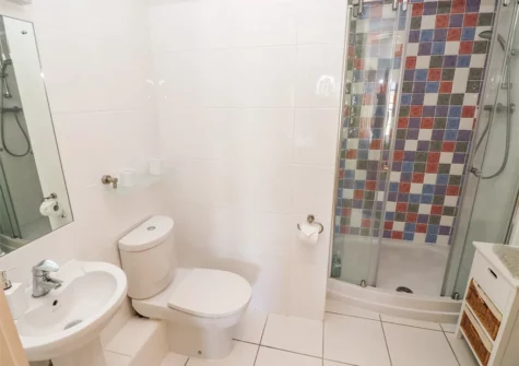 Bedroom #1 en-suite at 24 Rhodewood House, Saundersfoot