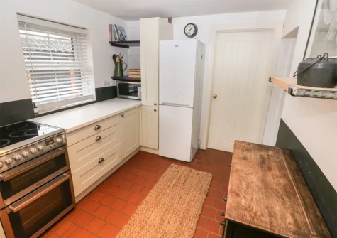 The kitchen at 3 Bridge Villas, Narberth