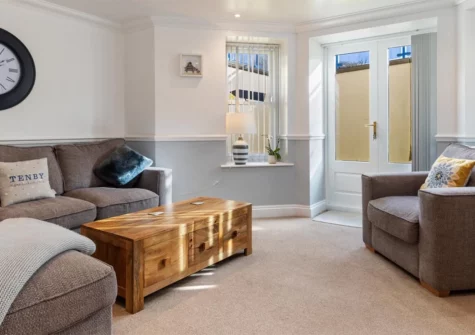 3 South Beach Court, Tenby