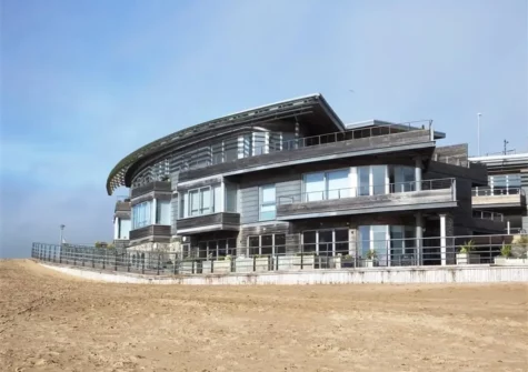 You're just steps away from Tenby South Beach when you stay at 3 Waters Edge