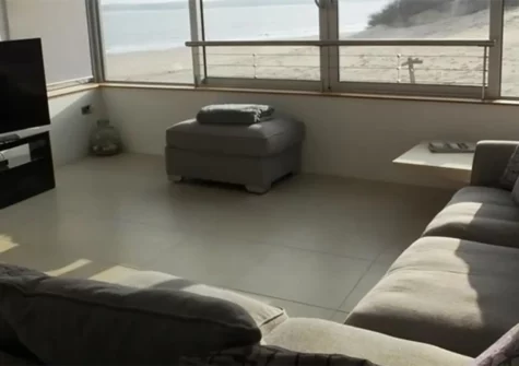 3 Waters Edge, Tenby