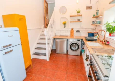 The kitchen at 5 Park Place, Tenby