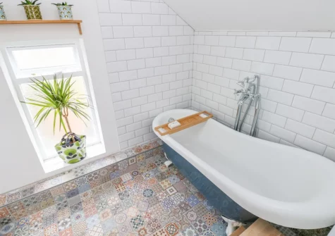 The bathroom at 5 Park Place, Tenby