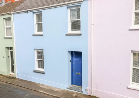 Outside 5 Park Place, Tenby