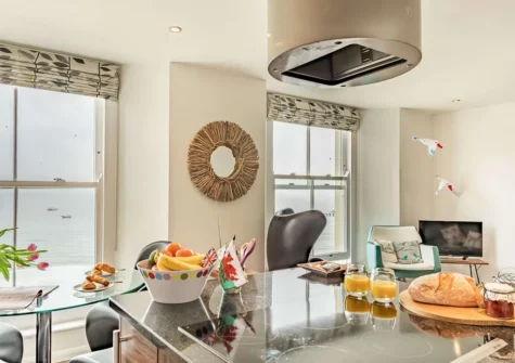 The kitchen at 8 Glendower House, Tenby