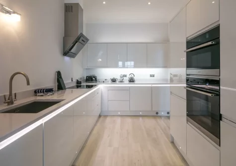 The kitchen at Apartment 3, Royal Victoria Court, Tenby