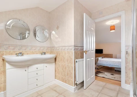 Bedroom #1 en-suite at Arcadia House, Tenby