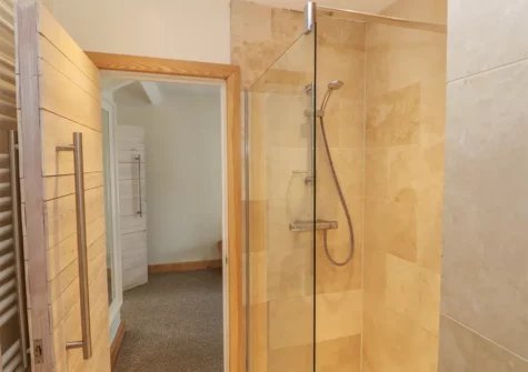 Bedroom #1 en-suite at Berlin House, Tenby