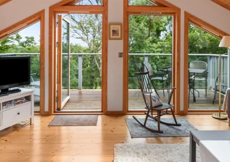 Blue South Wales, Tenby