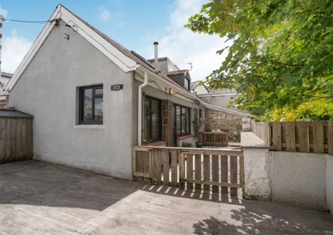 Outside at Brewery Cottage, Saundersfoot