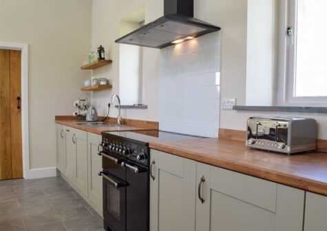 The kitchen at Bwthyn y Bugail, Penrhiw