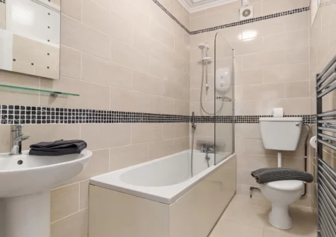 The bathroom at Caldey Bay Apartment, Tenby