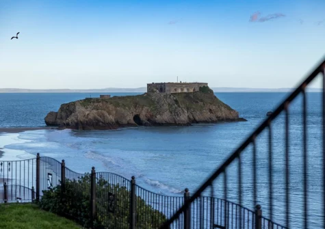 Caldey Bay Apartment is an ideal base for exploring Tenby and everything Pembrokeshire has to offer