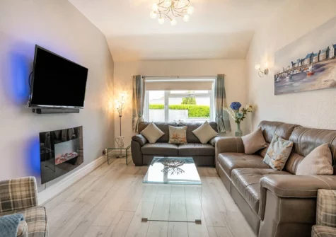 The living area at Captiva Cottage, Saundersfoot