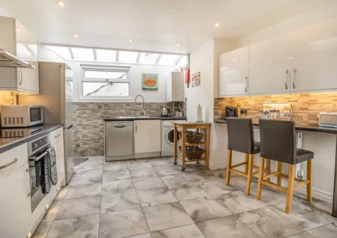 The kitchen at Captiva Cottage, Saundersfoot