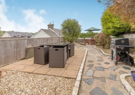 The patio, alfresco dining & barbecue area at Captiva Cottage, Saundersfoot