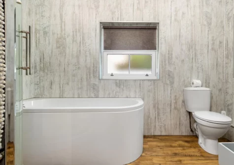 The bathroom at Cartref, Saundersfoot