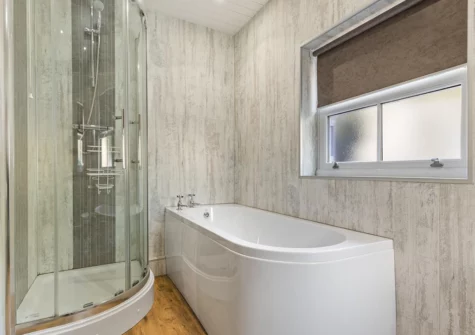 The bathroom at Cartref, Saundersfoot