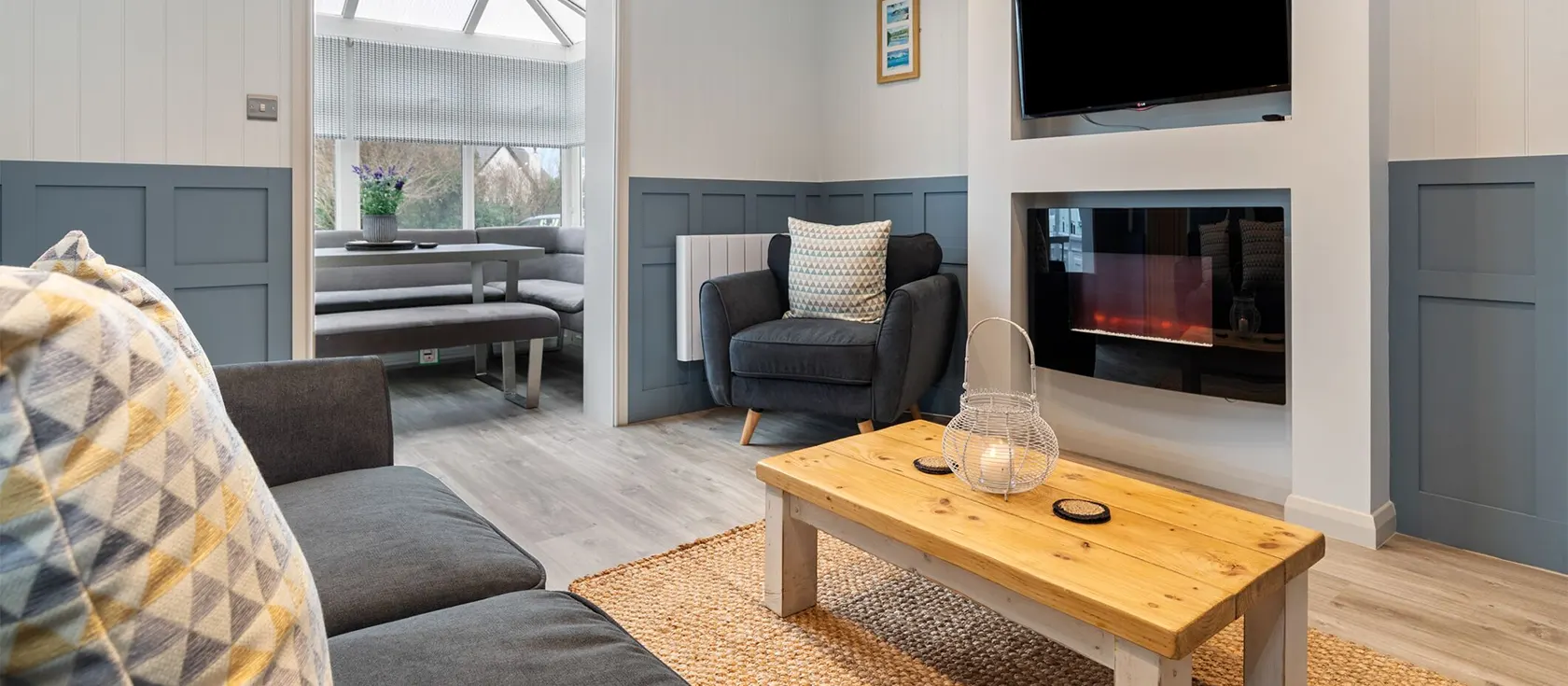 Cartwright's Cottage, St Florence, is a fantastic holiday home for families in the heart of the Pembrokeshire countryside. The three bedroom cottage is colourful and spacious and guests have access to a pool, sauna, playground, sports fields and BBQs.