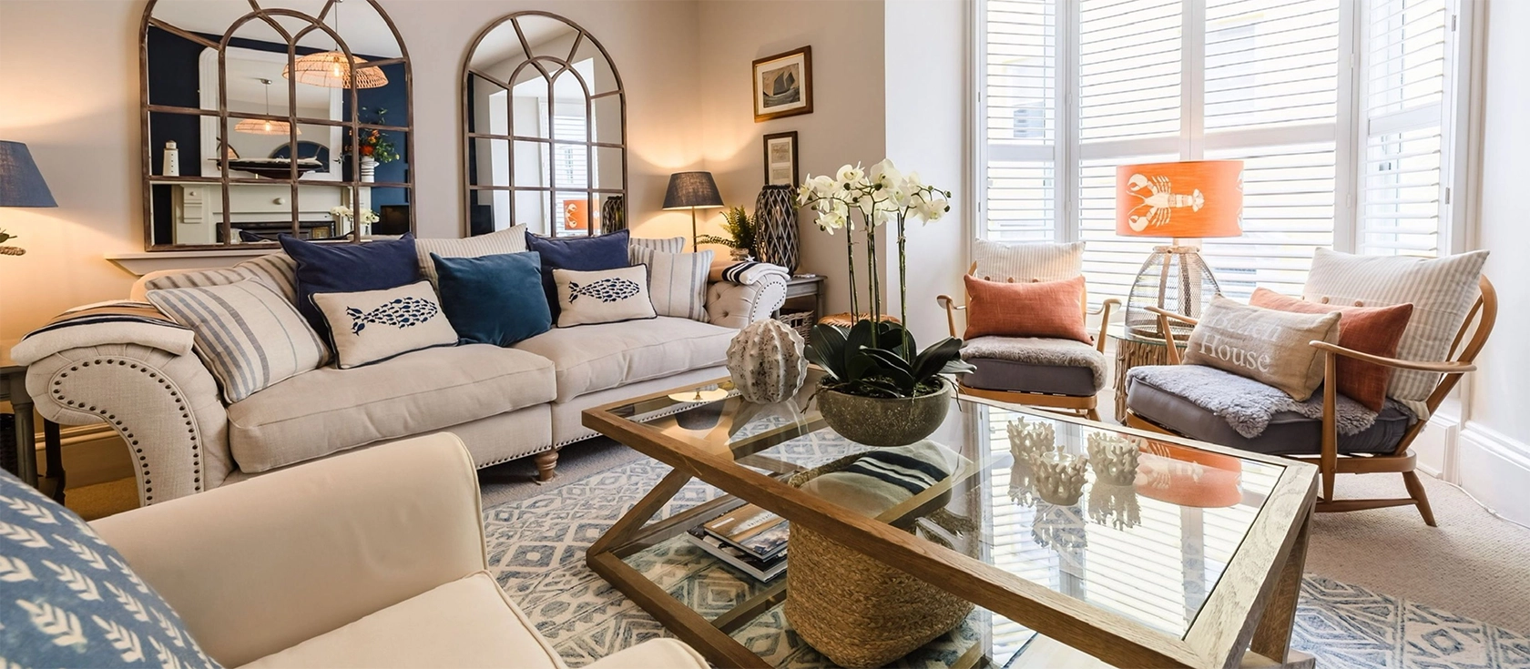 Chart House is a fabulous four-storey townhouse in the heart of Tenby just metres from the beach. This spacious and stylish home has a sheltered courtyard, a 10-person dining room, two elegant sitting rooms, an attic games room, and parking.