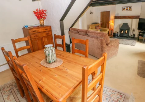 The dining area at Cheriton Villa, Carew Cheriton
