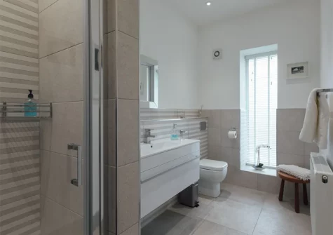 The bathroom at Coastal Nest, Saundersfoot