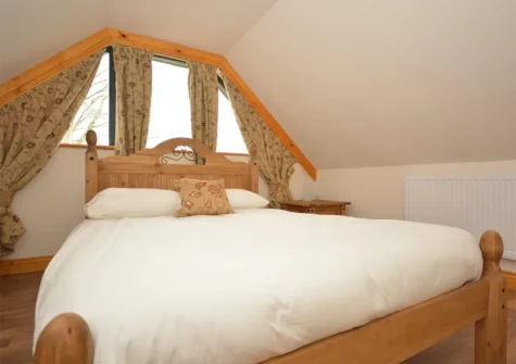 Bedroom #1 at Copses, Narberth Bridge