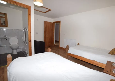 Bedroom #5 at Copses, Narberth Bridge