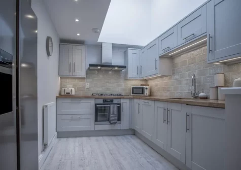 The kitchen at Daisy Cottage, Tenby