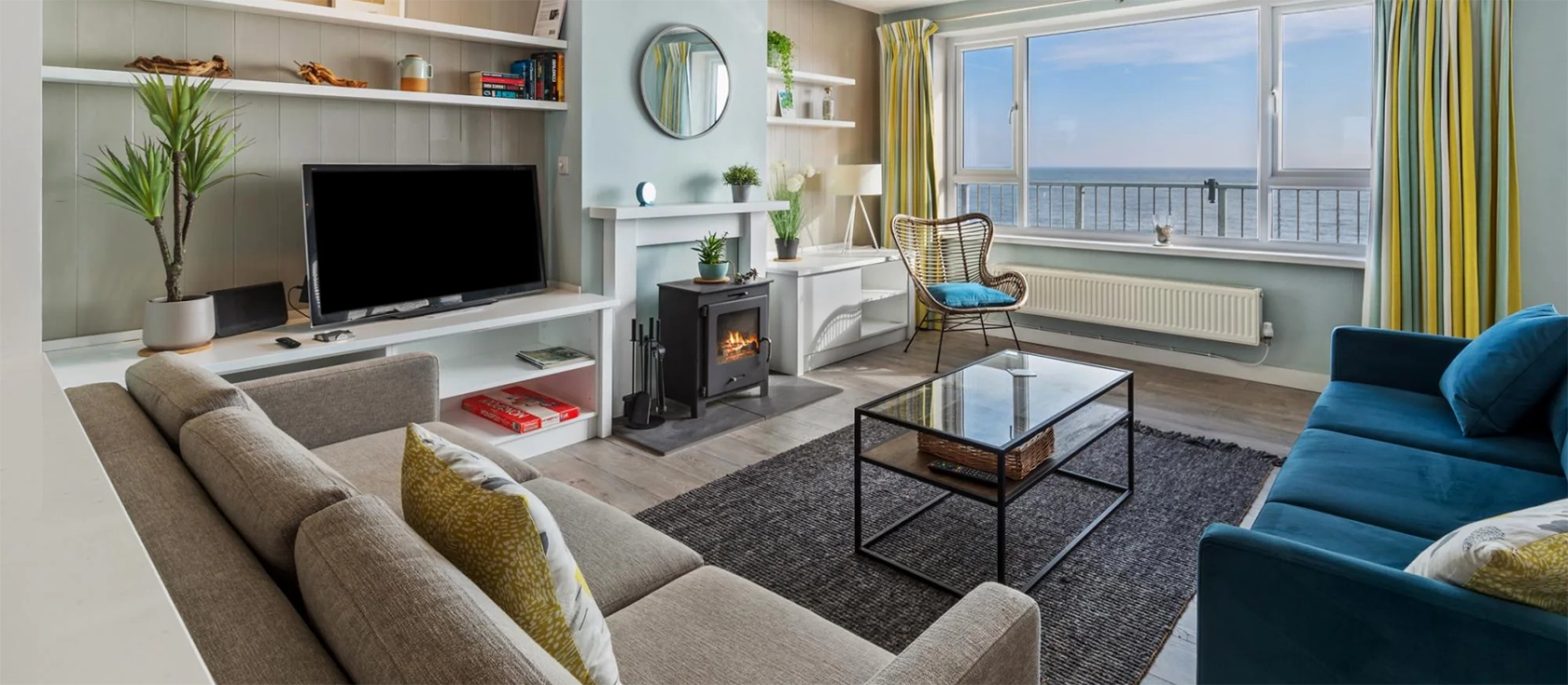 Dolphins Apartment, Saundersfoot is a serene beachfront retreat in Pembrokeshire, perfect for families, with modern amenities, spectacular sea views, and easy access to local attractions. Located a short drive away from the historical town of Tenby.