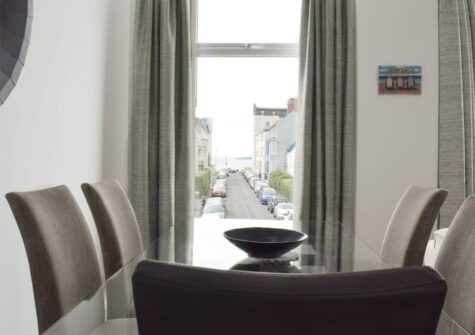 The dining area at Dyma Y Bywyd, Tenby