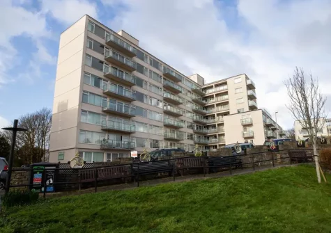 Fairview is situated on the top floor of a block of holiday apartments & offers stunning sea views
