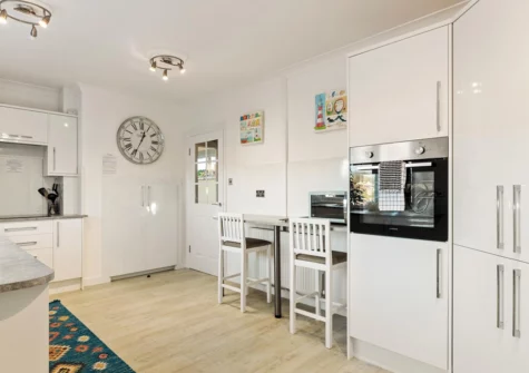 The kitchen at Four Oaks, Saundersfoot