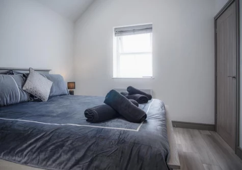 Bedroom #1 at Four Seasons, Tenby