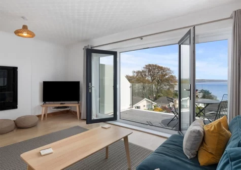 The living room at Glen View, Saundersfoot