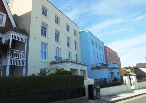 Outside Glendower House 4, Tenby