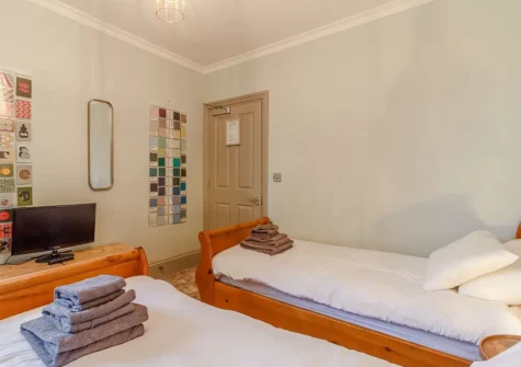 Bedroom #4 at Globe House, Angle