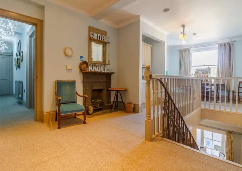 The first floor landing at Globe House, Angle