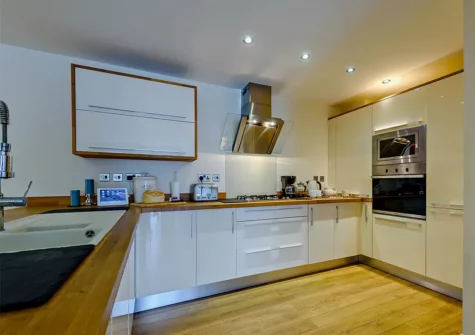 The kitchen at Grassholm Cottage, Tenby