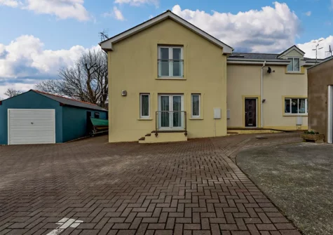 Outside Grassholm Cottage, Tenby