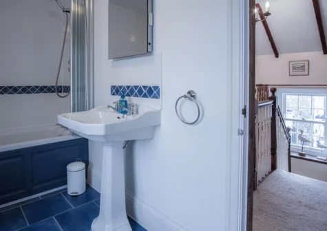 The bathroom at Hall House, St Florence