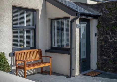 The front patio at Hawtree Cottage, Tenby