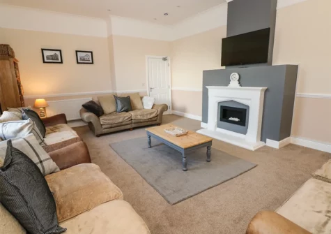 The living room at Hideaway House at The Hideaway, Tenby